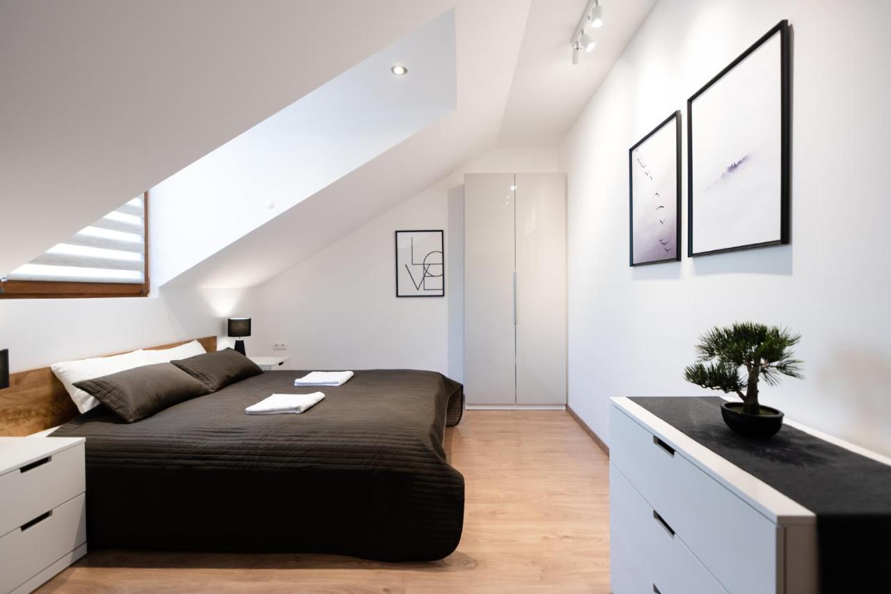 Neo Sky Apartment, Free Parking, 15 Min Walk Old Town&Kazimierz - By Homelike Красков Екстериор снимка