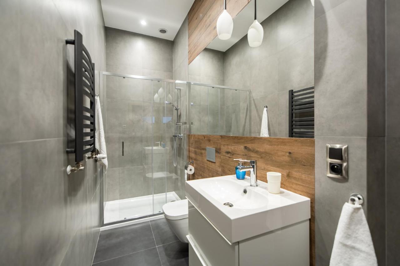 Neo Sky Apartment, Free Parking, 15 Min Walk Old Town&Kazimierz - By Homelike Красков Екстериор снимка